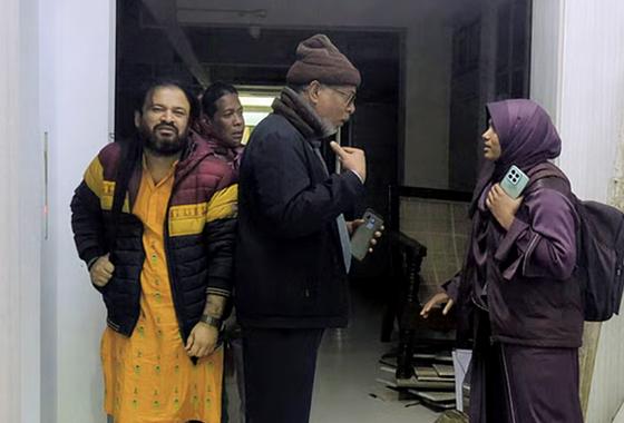 চবি ভর্তি পরীক্ষায় দায়িত্ব পালনকারী শিক্ষককে ৯ ঘণ্টা অবরুদ্ধ রাখার অভিযোগ