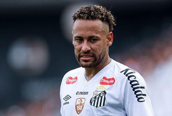 হাঁটুতে সফল অস্ত্রোপচার নেইমারের, ২০২৬ বিশ্বকাপকে সামনে রেখে নতুন স্বপ্ন