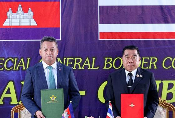 প্রাণঘাতী সংঘর্ষের পর থাইল্যান্ড-কম্বোডিয়া তাৎক্ষণিক যুদ্ধবিরতিতে সম্মত